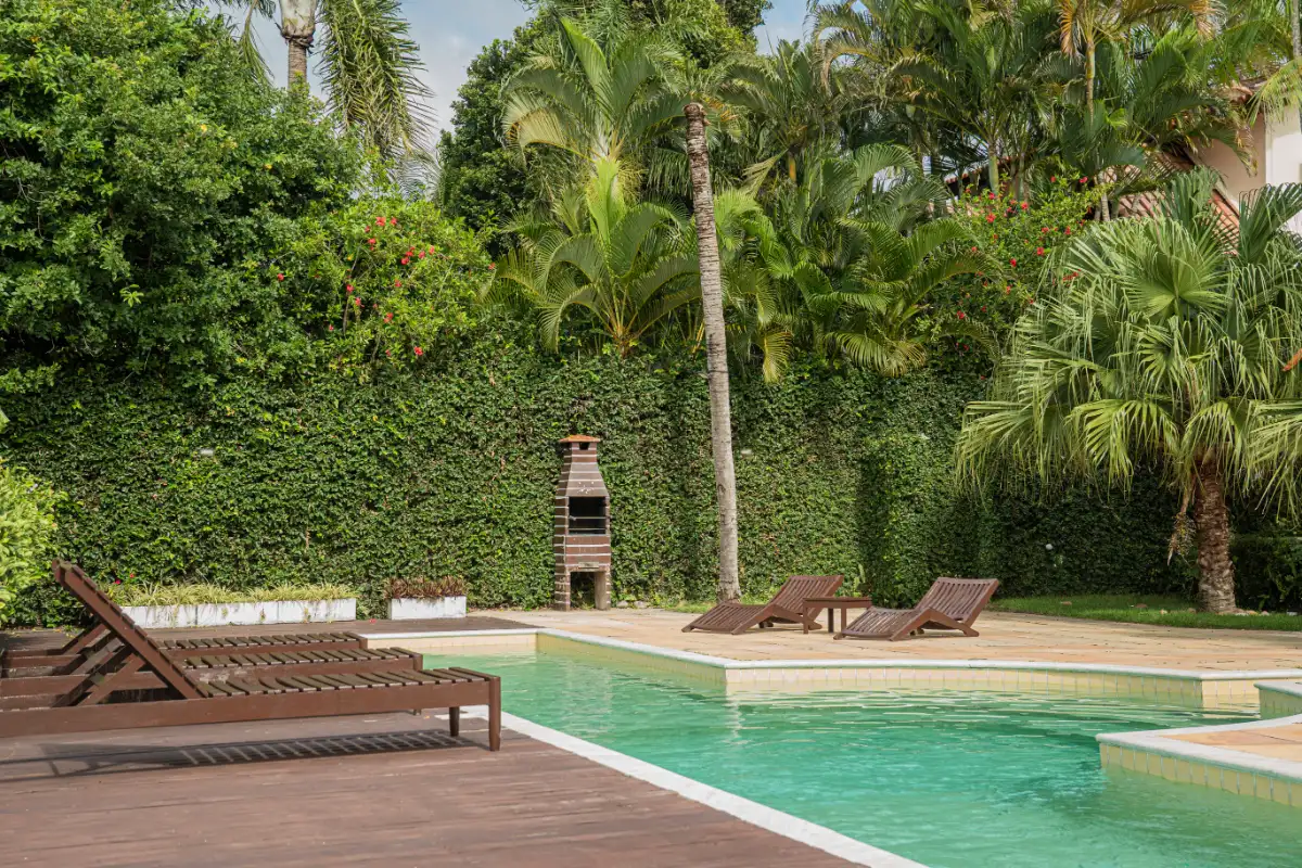 villa slide 8